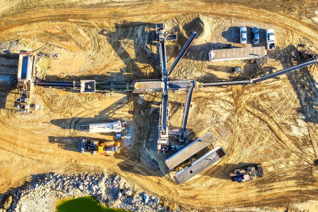 Aggregate crusher wear parts for sand and stone production