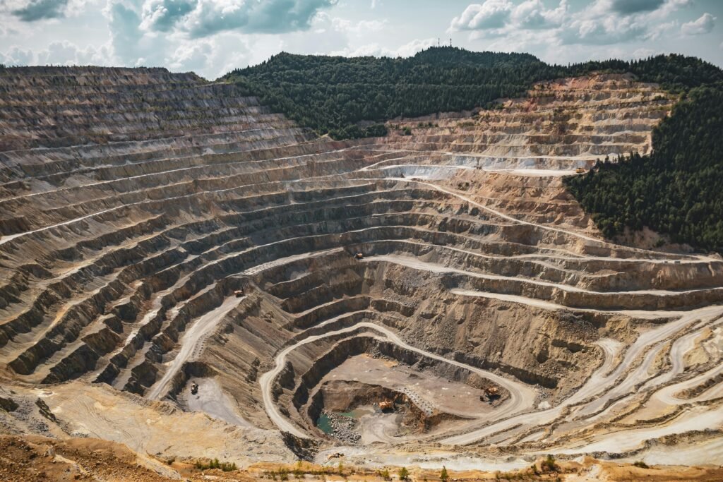 Mining industry crusher wear parts application